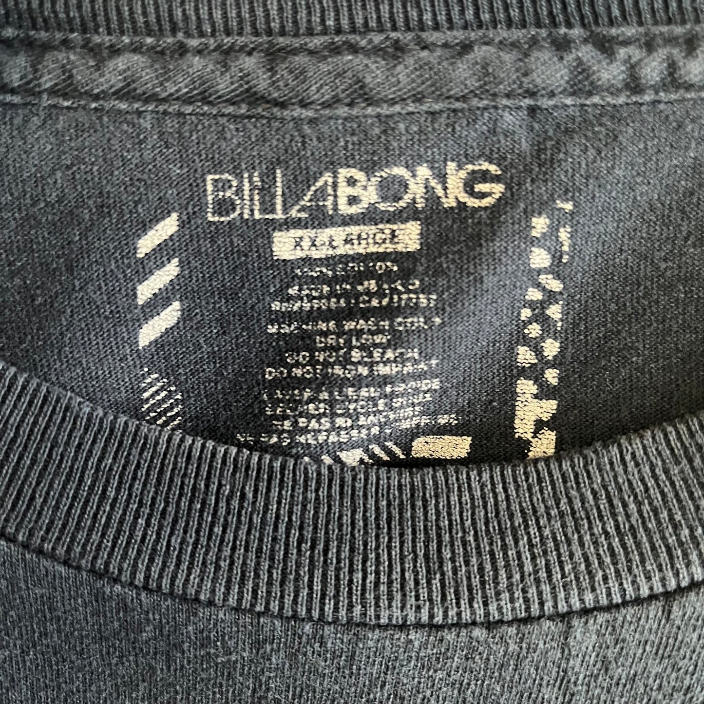 Vintage Y2K Billabong Surfwear Tee- Sz 2XL