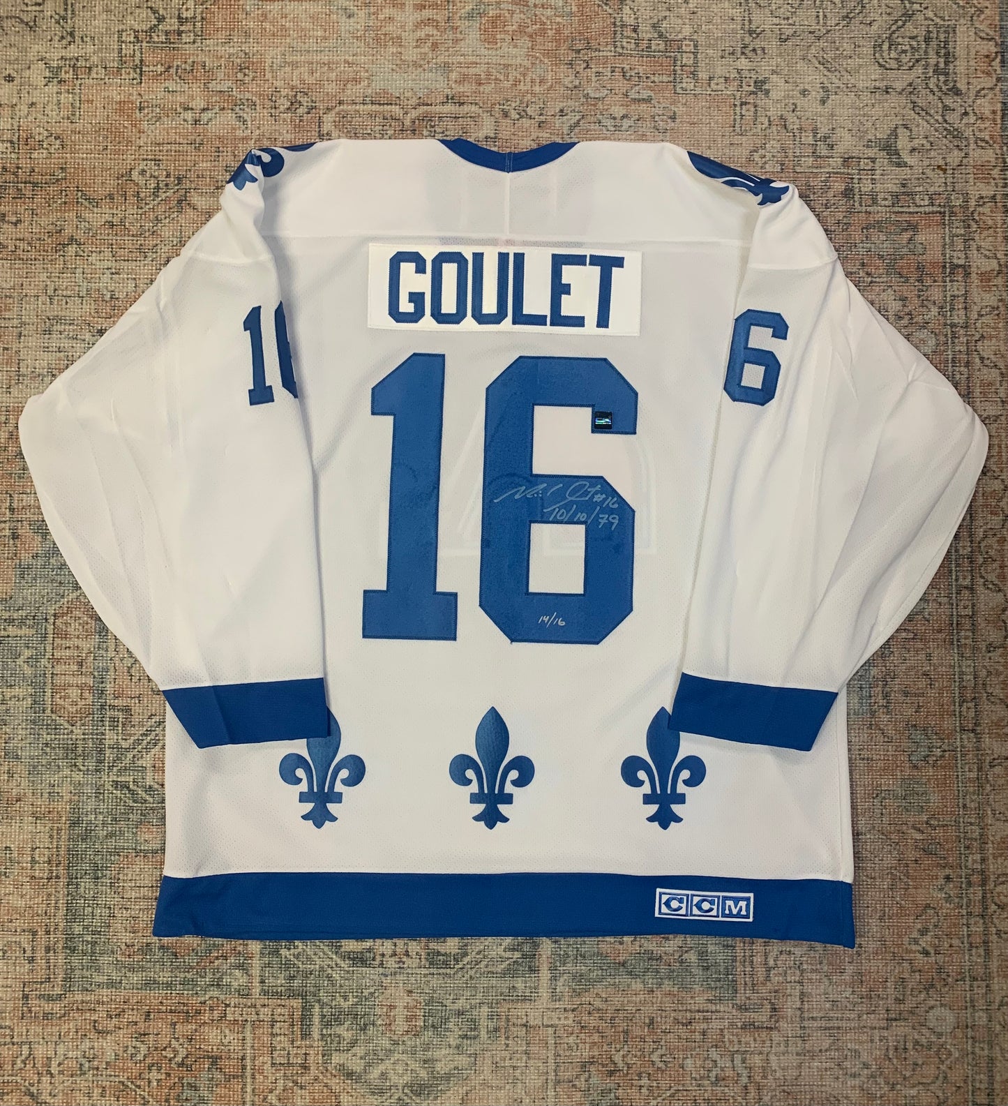 Vintage Quebec Nordiques Michel Goulet Autographed Hockey Jersey- Sz XL