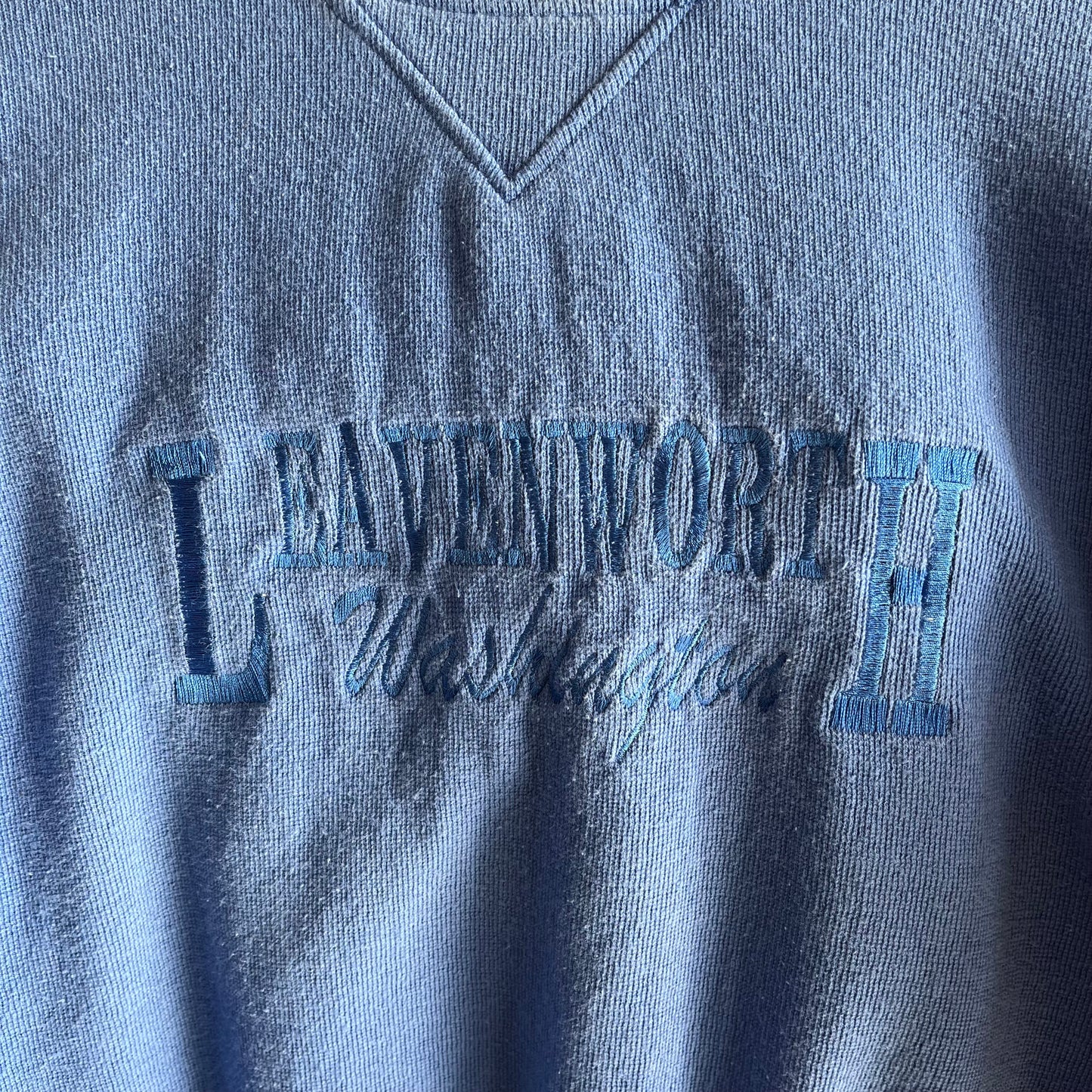 Vintage 90’s Leavenworth Washington Sweatshirt- Sz Sm