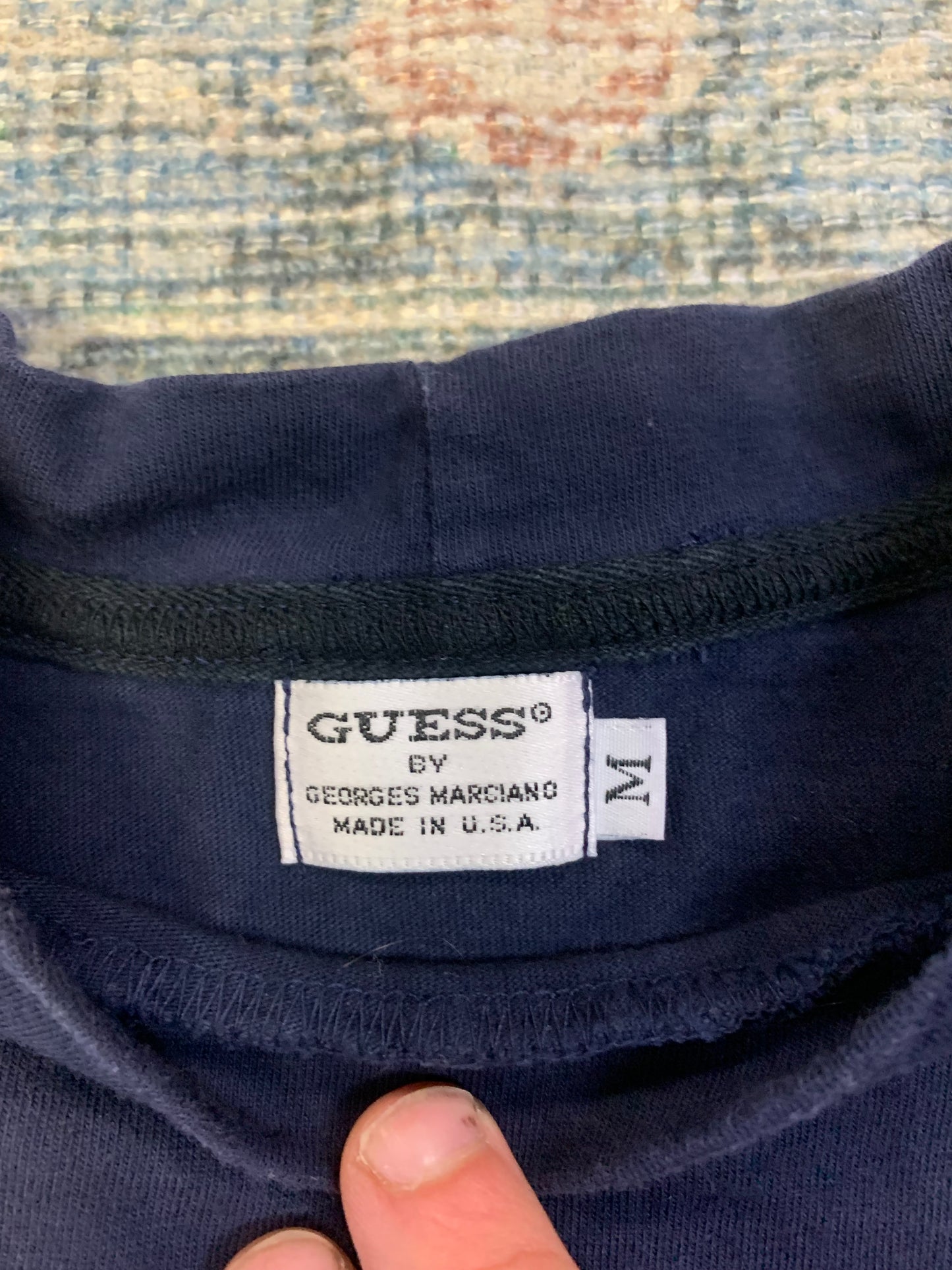 Vintage 90’s Guess Tee- Sz Med
