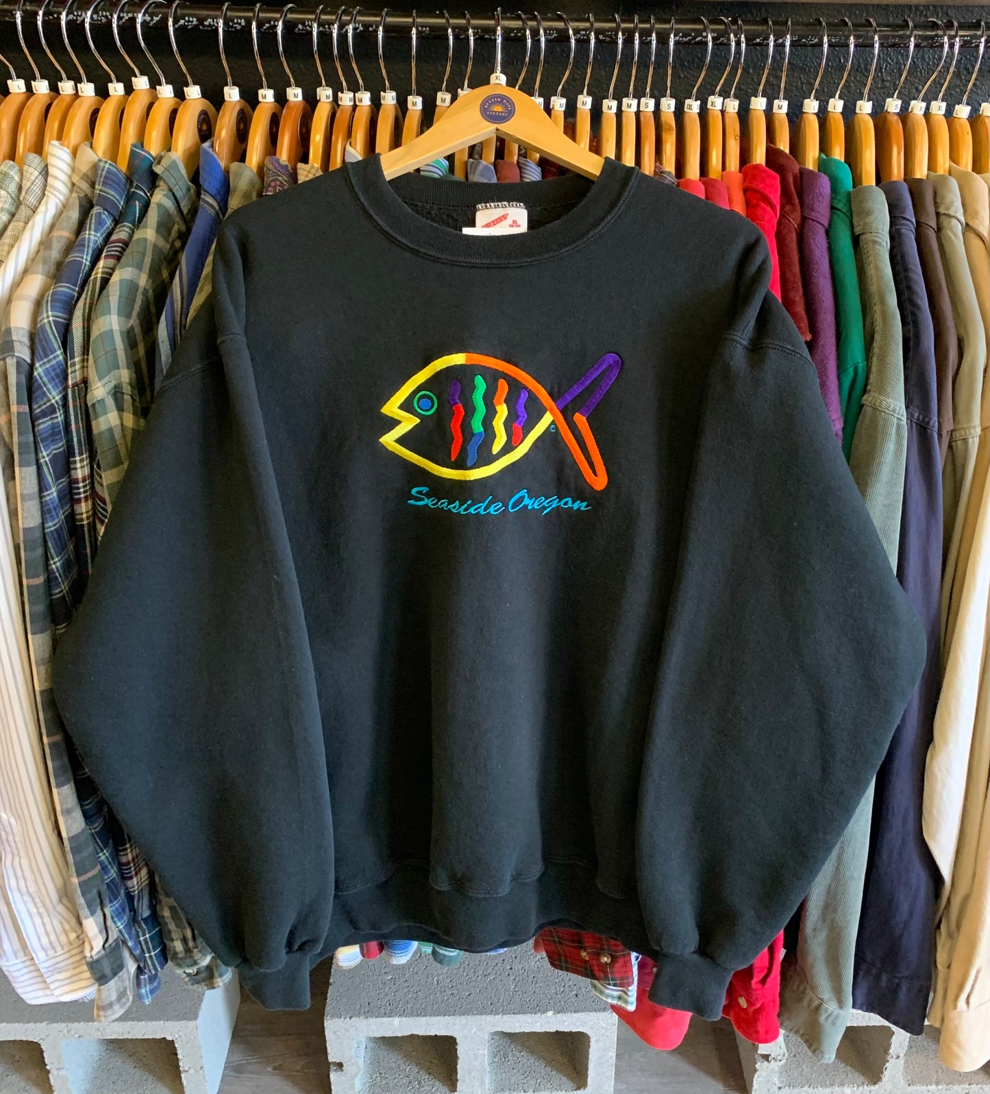 Vintage 90’s Seaside Oregon Coast Embroidered Sweatshirt- Sz XL