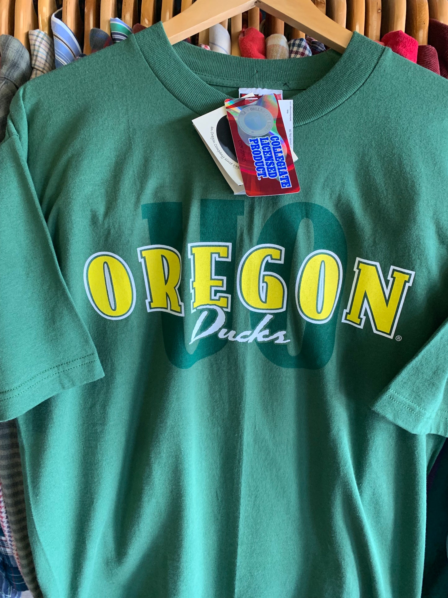 Unworn Vintage Oregon Ducks Tee- Sz Lg