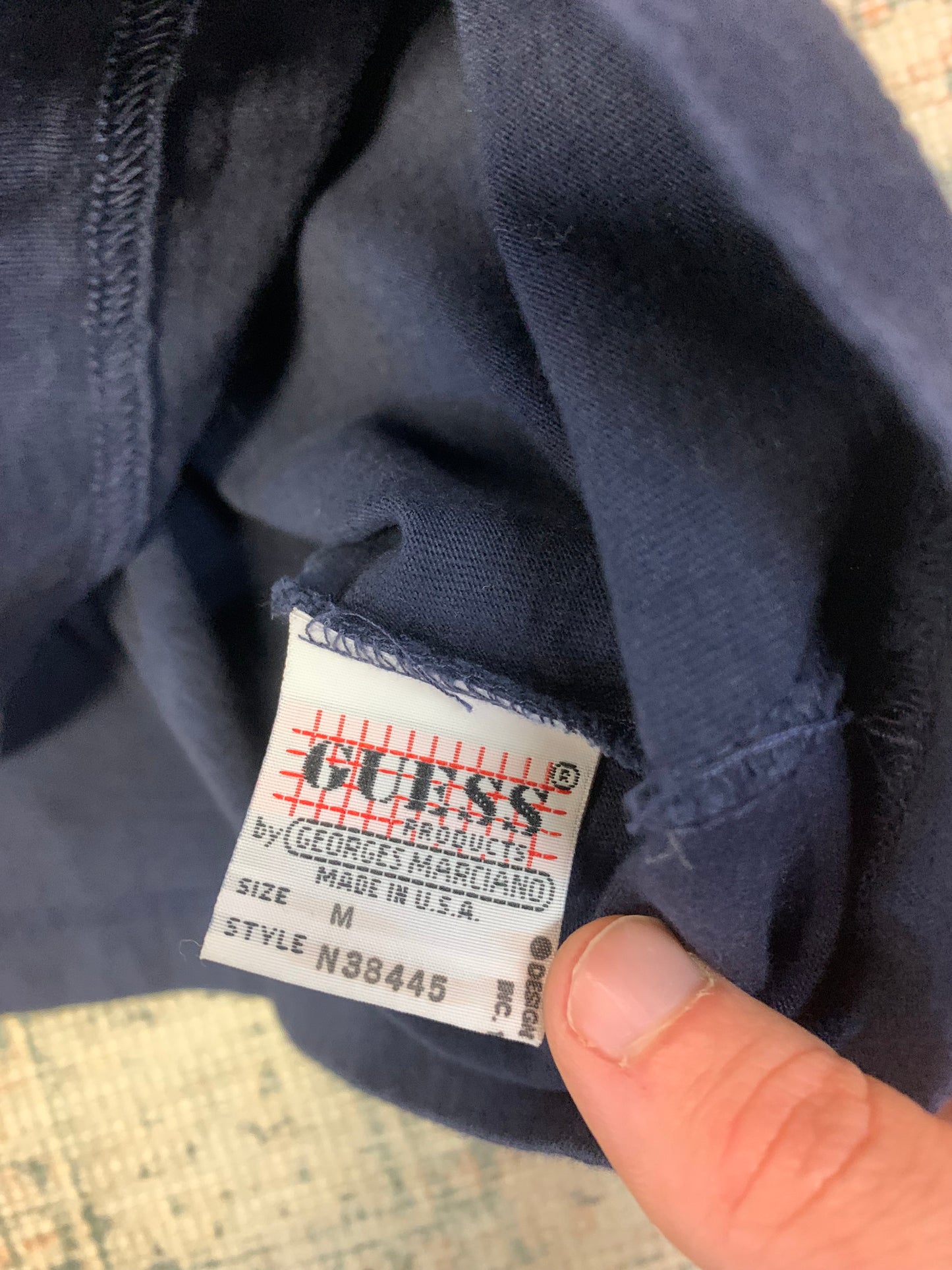 Vintage 90’s Guess Tee- Sz Med