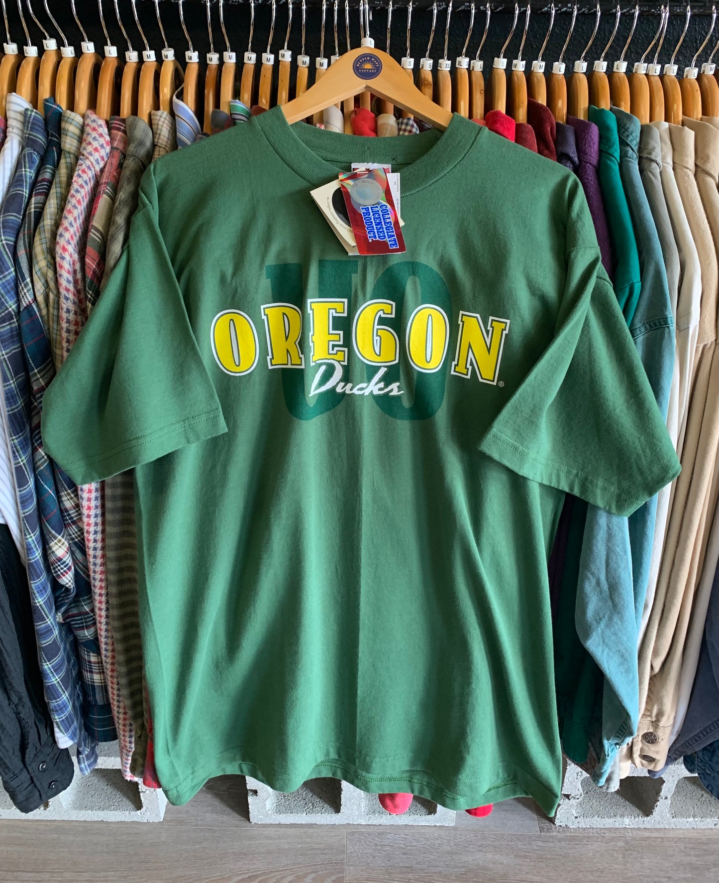 Unworn Vintage Oregon Ducks Tee- Sz Lg