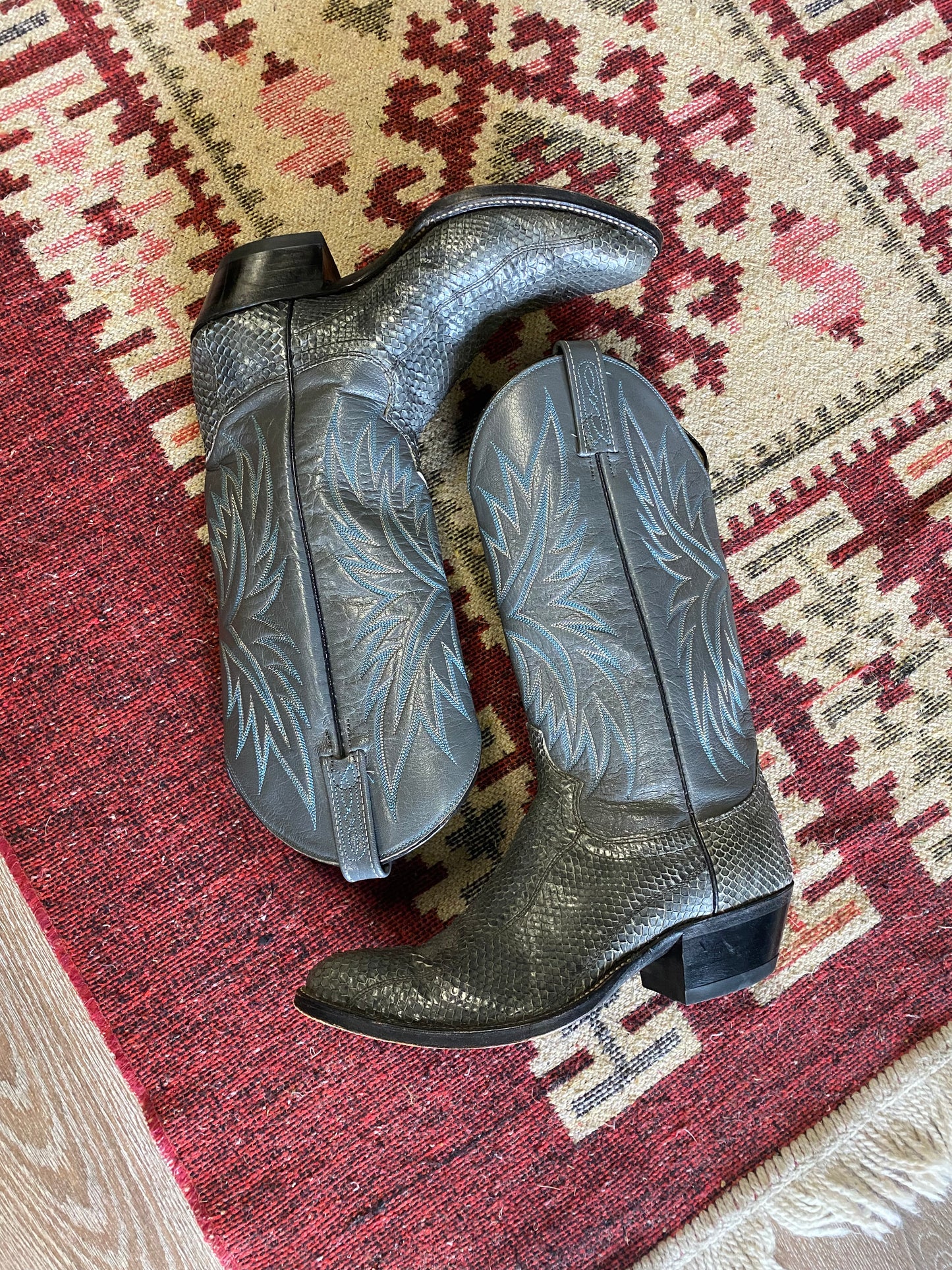 Vintage Exotic Snakeskin Python Leather Western Cowboy Boots- Sz 8M
