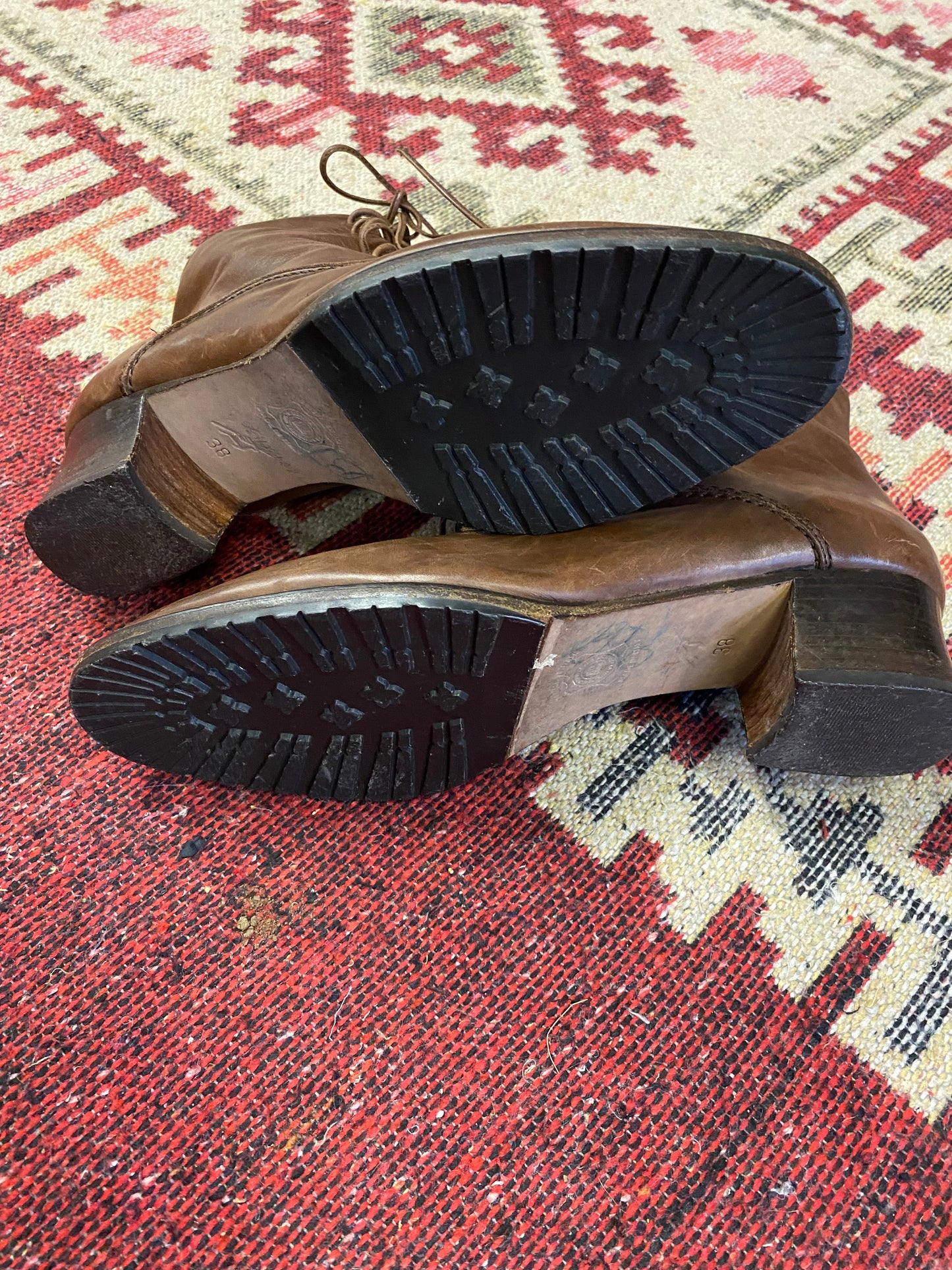 Vintage Designer Italian Made Leather Ankle Boots- Sz 7.5 W