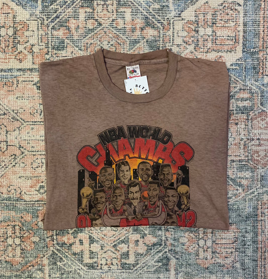 Vintage 90’s Bulls Tee- Sz XL