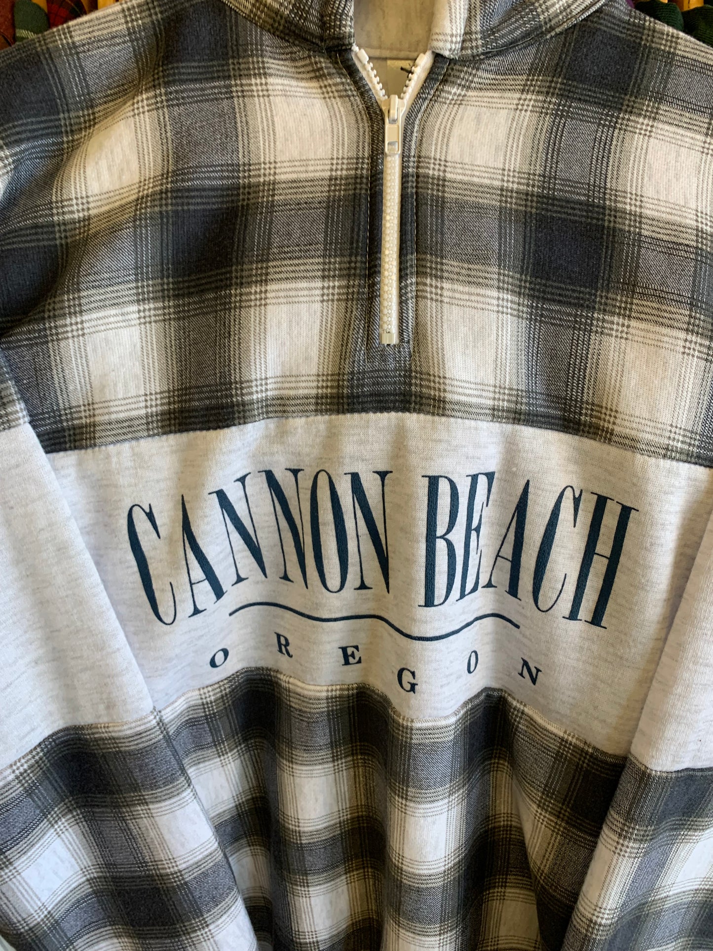 Unworn Vintage 90’s Cannon Beach Sweatshirt- Sz XL