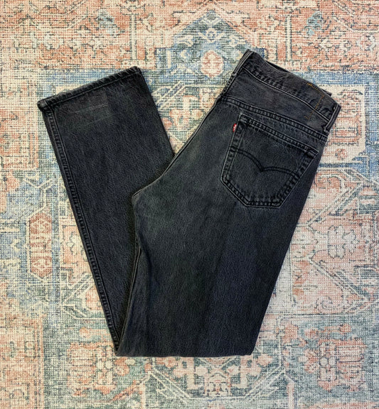 Vintage 90’s Levis 501 Straight Leg Jeans- 35x33