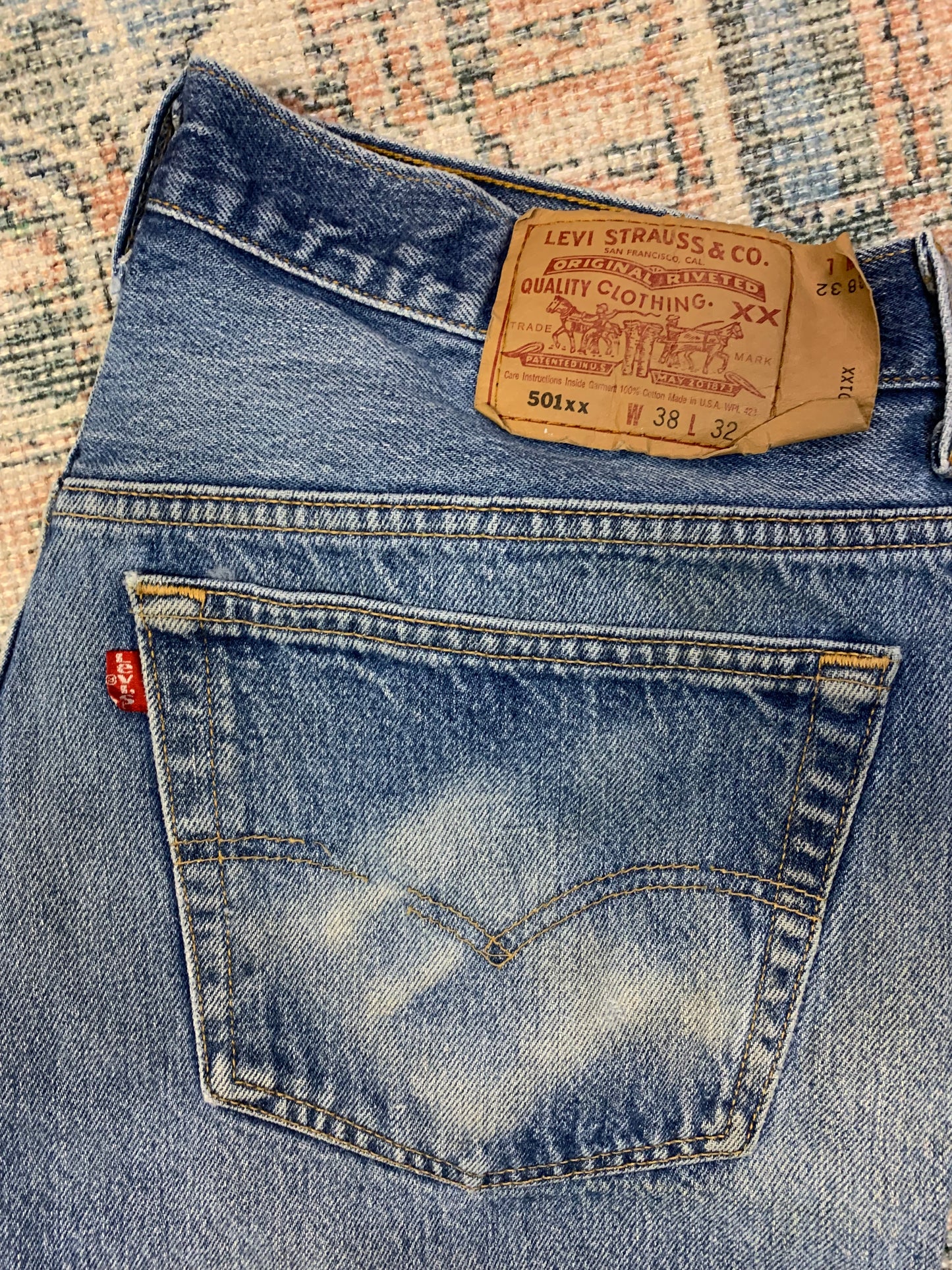 Vintage Levis 501 Straight Leg Jeans- 35x30