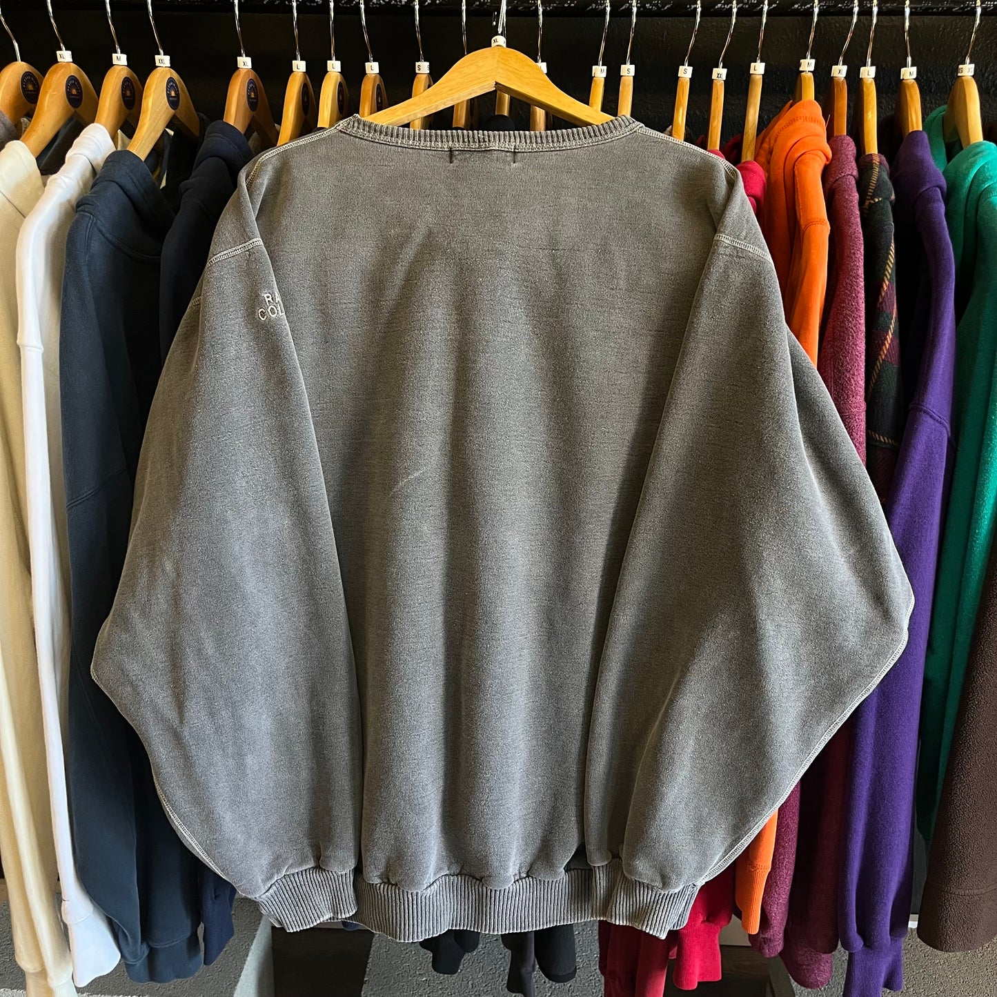 Rare Vintage 90’s Toronto Raptors Sweatshirt- Sz XL