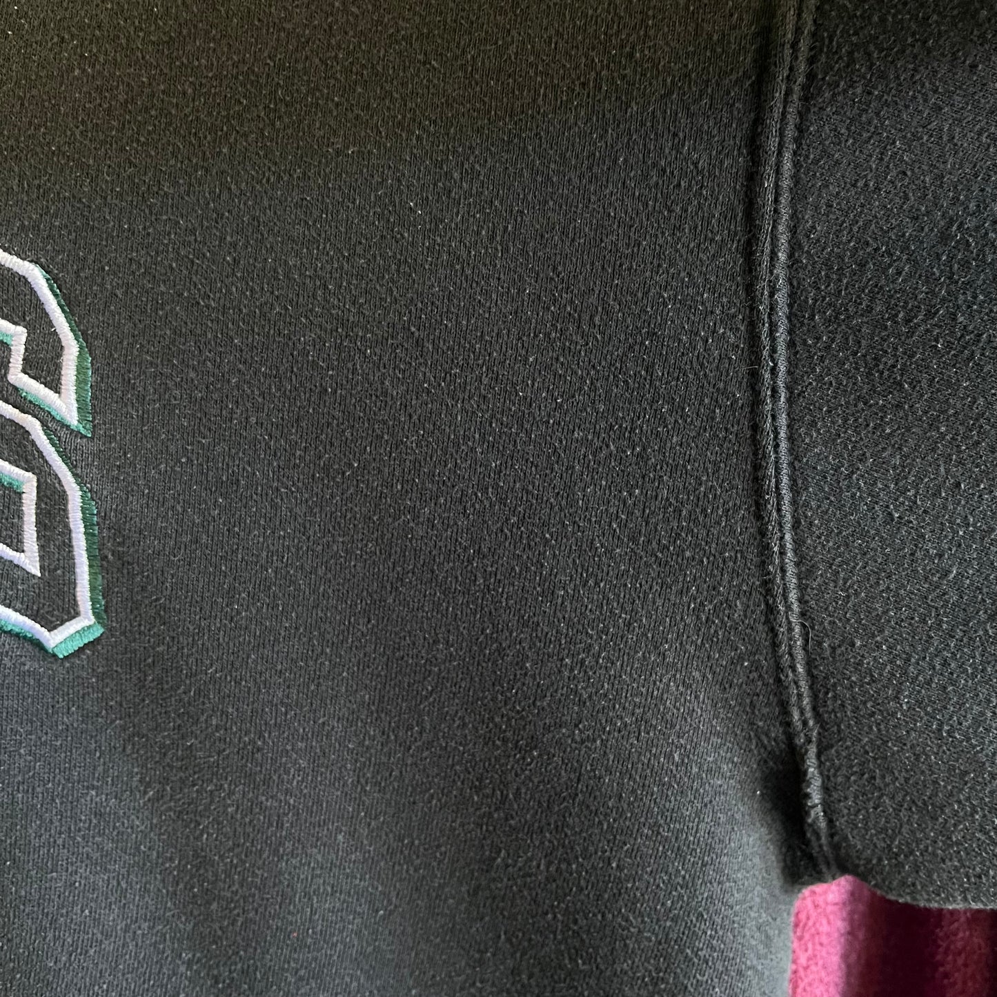 Vintage 00’s Eagle Crewneck Sweatshirt- Sz Med