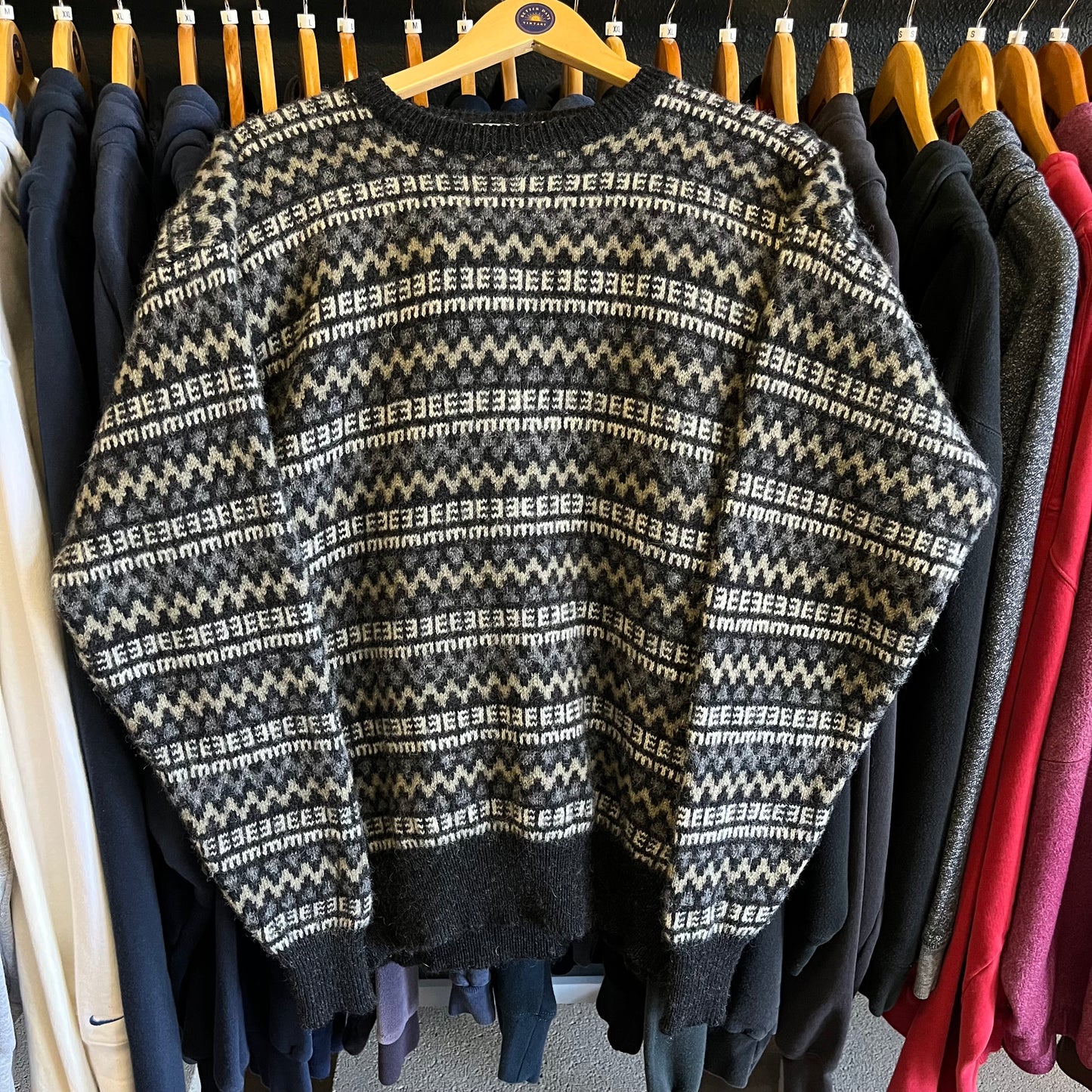 Vintage 80s/90s Patterned Wool Sweater- Sz XL